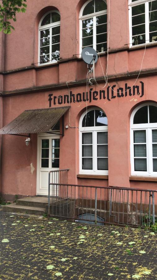 Grosses, Helles Apartement - Naehe Marburg & Giessen Fronhausen Exterior foto